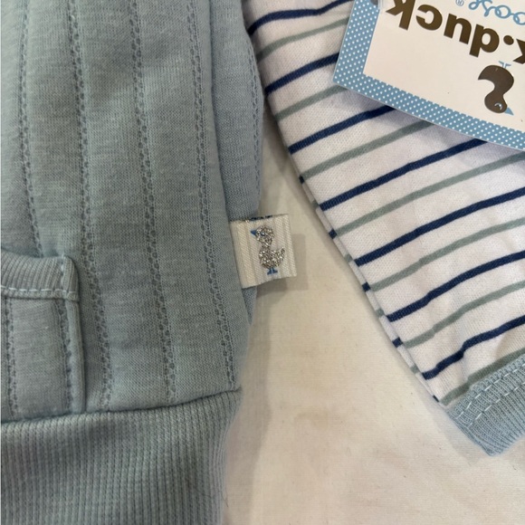 NWT 3pc  Baby Outfit with Lion Design - Picture 6 of 8